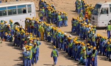 بعد وفاة العديد منهم.. جهود نيبالية حكومية لإعادة عمالهم من قطر