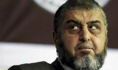 خيرت الشاطر.. الإرهاب مستمر من خلف القضبان