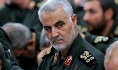 عام على مقتل قاسم سليماني.. مقاطع فيديو جديدة تظهر لحظة استهداف الأب الروحي لميليشيات إيران