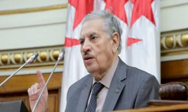 صالح قوجيل.. تسعيني يقود مجلس الأمة الجزائري