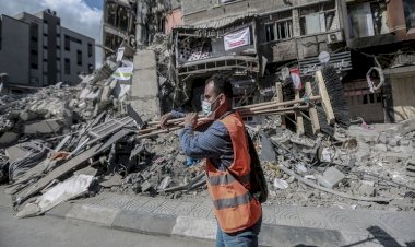 سياسي: تمسُّك حماس بأموال إعمار غزة انقلاب على تضحيات الفلسطينيين