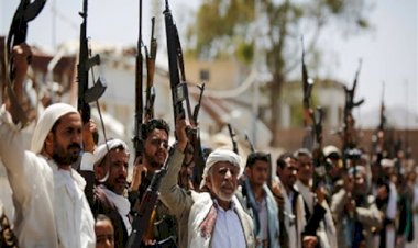 بسبب نهب ممتلكاتهم وفرض إتاوات عليهم.. احتجاجات أهالي تعز ضد ميليشيات الإخوان