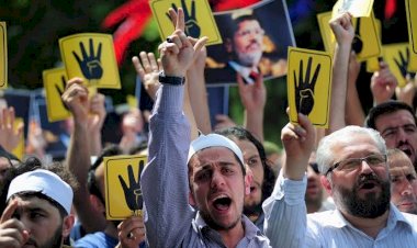 على مدار أعوام.. محاولات بائسة لجماعة الإخوان لتخريب مصر