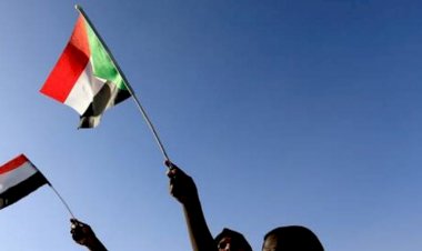 تفاقُم الانقسامات السياسية بالسودان.. مظاهرات الخرطوم للمطالبة بـ استرداد الثورة