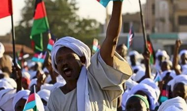 هكذا قضوا علي ثروات البلاد.. ماذا فعل الإخوان في السودان؟