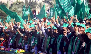 تهجير أهالي غزة .. حماس تطرد الفلسطينيين من أراضيهم