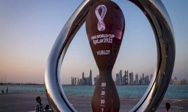 عزوف الجماهير يضع الفيفا في مأزق.. هل يكون مونديال قطر الأسوأ جماهيريًا؟