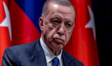 الإيكونوميست: أردوغان يشعل الأزمات في محاولة يائسة للفوز بالانتخابات