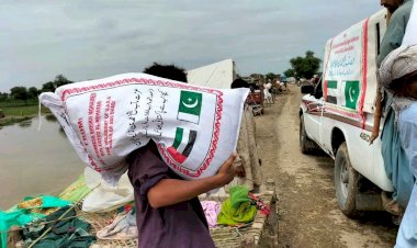 محللون: الجهود الإنسانية لدعم ضحايا فيضانات باكستان تعكس نهج الإمارات