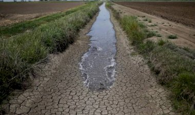 إيران.. العطش يهدد عدة محافظات وتظاهرات حاشدة تتهم الحكومة بالتقصير