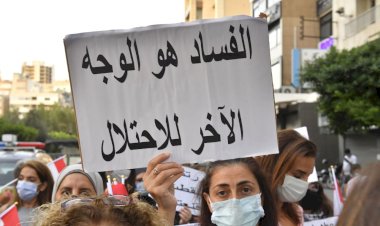 متى تنتهي أزمات لبنان وما سر اختفاء حزب الله؟.. محلل سياسي يجيب