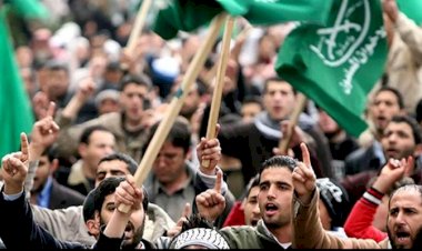 مخطط الشر.. شركات إعلامية إخوانية تستهدف الدول العربية بدعم إيراني.. ما التفاصيل؟