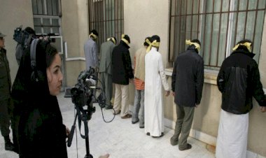 الغارديان: إعدامات ومحاكمات علنية.. وسيلة الملالي للقضاء على الاحتجاجات