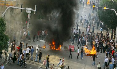 نقطة اللاعودة.. بعد 100 يوم وحشية السلطات الإيرانية تفشل في قمع التظاهرات