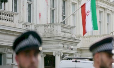 فرانس 24 تروي تفاصيل مأساوية لشباب إيرانيين أعدمهم نظام الملالي وآخرين في انتظار الموت شنقاً