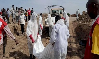 قتال مميت وكارثة إنسانية قريبة.. السودان يستغيث من التصعيد والفيضانات