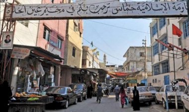 انفجارات في مخيم عين الحلوة للاجئين الفلسطينيين جنوب لبنان.. ماذا يحدث؟