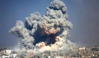 الغارديان: مع استمرار القصف والتهجير... إسرائيل تضع خطة مستقبل غزة