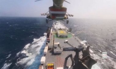 إيران توجه هجمات الحوثيين في البحر الأحمر فهل تشعل الشرق الأوسط.. خبراء يجيبون