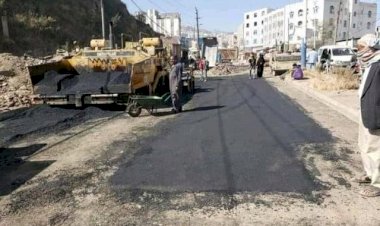 أسباب تعليق البنك الدولي تمويلات مشاريع البنية التحتية في اليمن.. خبراء يجيبون