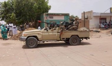 كيف أصبحت الممرات الإنسانية أملاً للعالقين من معارك الفاشر التي تحتدم بالسودان؟