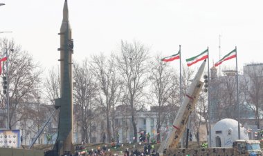 أكسيوس: إيران تستعد لمهاجمة إسرائيل خلال ساعات والولايات المتحدة تُعد تحالف جديد