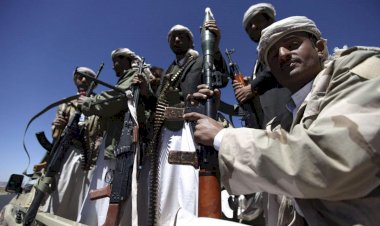 محلل يمني يرصد أزمات ومعاناة الشعب تحت سيطرة الإخوان