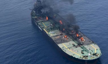 العالم يُواجه الحوثي.. انتشال سفينة النفط المحترقة وتقليص عدد موظفي الأمم المتحدة في اليمن