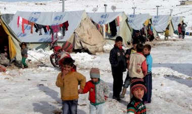 حركة نزوح كبيرة.. لبنان يفتح المدارس لإيواء النازحين