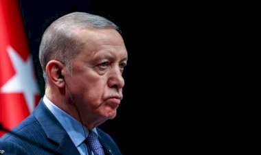 معركة الدستور في تركيا.. أردوغان يلمّح للترشح والمعارضة تتأهب