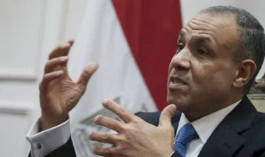 وزير خارجية مصر: القاهرة تُكثف جهودها لإنهاء الصراع في غزة وتدعو إلى فتح معبر رفح