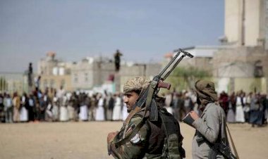 معارك ضارية في الجنوب.. الحوثيون يشنون هجومًا واسعًا على محافظة يمنية