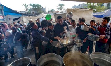 محلل فلسطيني: نقص المساعدات في غزة يدفع الأوضاع نحو الانفجار