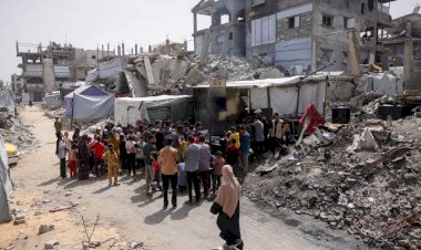 غزة تحت رحمة الشاحنات.. هل فشلت واشنطن في تمرير شريان الحياة لغزة؟