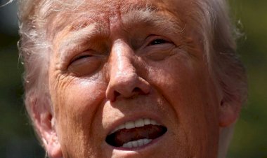 ترامب يرفض الهدنة بين إيران وإسرائيل ويلمح لإرسال نائبه ومستشاره لطهران