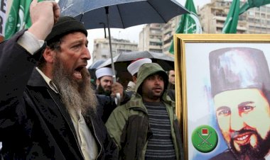 قنابل أيديولوجية مؤجلة.. كيف تُجنّد جماعة الإخوان شباب أوروبا في الظل؟