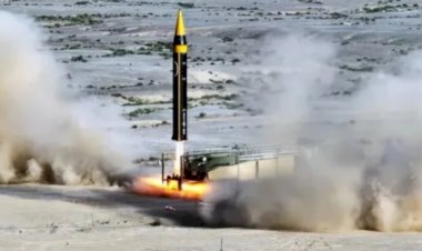 إسرائيل تُحقق في هجوم صاروخي حوثي.. هل استخدمت ذخائر عنقودية إيرانية الصنع؟