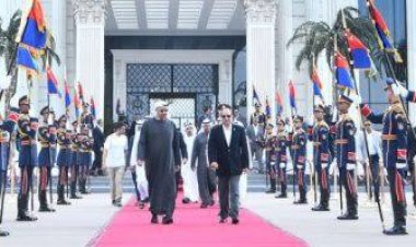 خبراء: زيارة محمد بن زايد للقاهرة تحمل رسائل دعم واستقرار للمنطقة