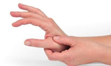 العلاج الأمثل لتنميل اليدين أثناء النوم