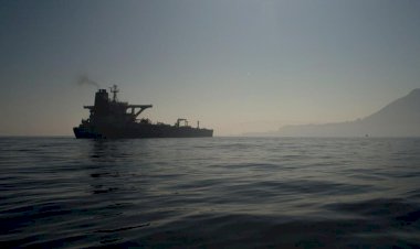 أسطول الظل.. سلاح روسيا الغامض يعبر البحار ويهدد أوروبا