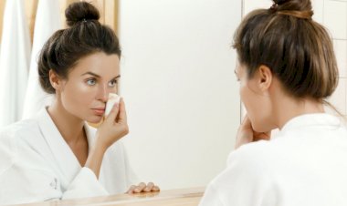 خطوات العناية بالبشرة يوميًا وأسبوعيًا