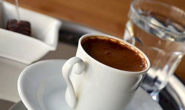 أضرار شرب القهوة بكثرة.. مخاطر صحية قد تؤثر على جسمك