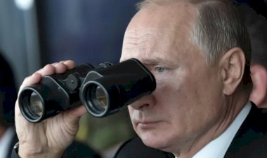 ترامب يُوجه تحذيرًا لروسيا: لقاء حاسم في بودابست لإنهاء حرب أوكرانيا