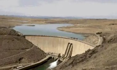 إيران تُواجه أزمة مائية خانقة بعد تراجع احتياطي السدود بنسبة 25%