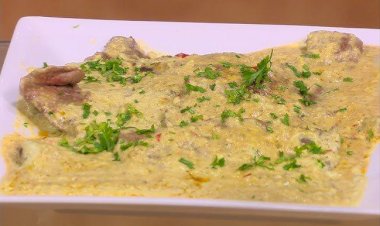 وصفة شهيّة لعمل شيش طاووق بالدجاج والخضروات لوجبة عشاء سهلة ولذيذة