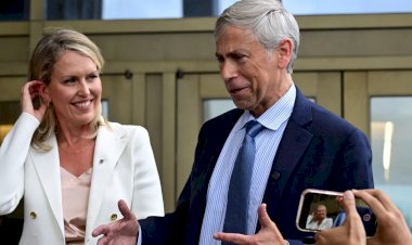 دفاع الرئيس الفنزويلي.. من هو باري بولاك محامي الملفات المستحيلة؟