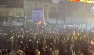 الجيش الإيراني يدخل على خط القمع.. وترامب يبحث الخيارات العسكرية ضد طهران