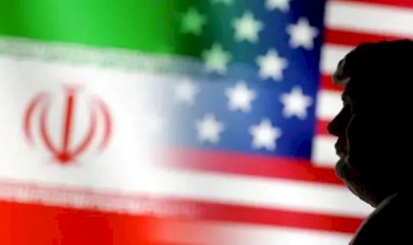 خبير علاقات دولية: تغيير الأنظمة بالقوة يفتح أبواب الفوضى ويهدد استقرار الإقليم