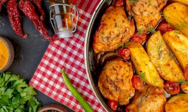 منيو فطار 24 رمضان.. صينية فراخ بالبطاطس في الفرن بخطوات سهلة