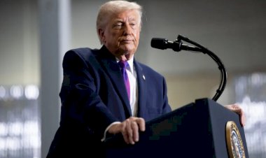 الولايات المتحدة في أزمة إيران.. ترامب يتراجع سياسيًا وسط خسائر بشرية واقتصادية